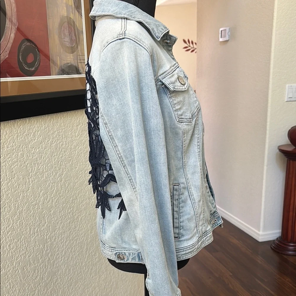 CHICO’S Lace-Back Denim Jacket - Picture 4 of 7